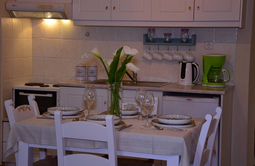 Vamos Apartment | Elianthos Villas/Villa Sage 🍃
