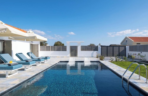 Kalathos Villa | Ελin Villa with Private Pool