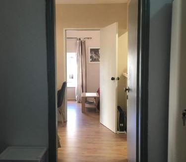 Old Town Apartment | Ellis Old Town Apartment