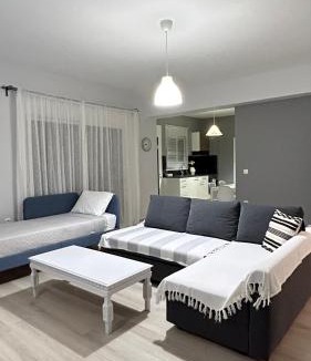 Mytikas Apartment | Elsa home