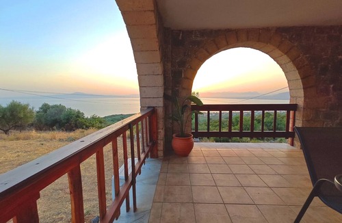 Diasella House | Emmelia Stone Maisonette: Panoramic Sea View
