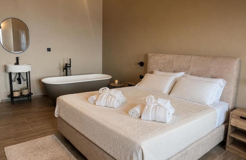 Halepa Hotel | ENDLESS BLUE SUITEs 8