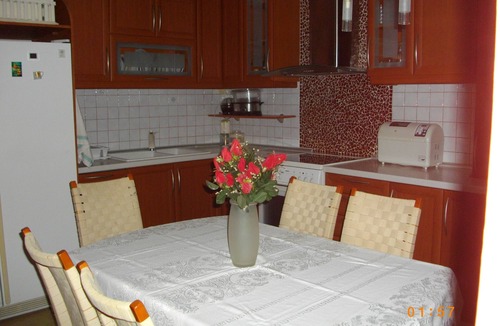 Oraiokastro House | ENTIRE INDEPENDENT AP/NT"Sweet Home"inThes/niki.Fireplace,A/C,BBQ,Garden,Parking