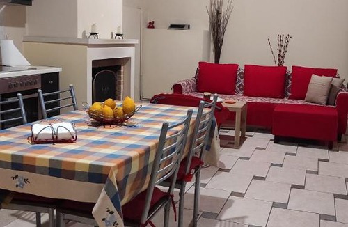 Parelia Apartment | ERMONES LITTLE HOUSE