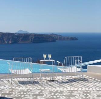 Fira Resort | Erosantorini Luxury Private Estate & Suites