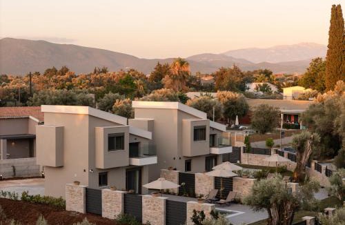 Agios Ioannis Villa | Ertha Retreat Homes