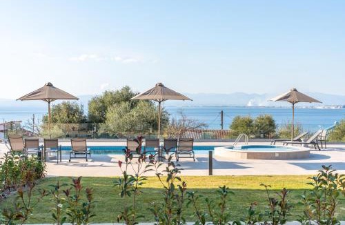 Paralia Vergas Apartment | EsthiSea Suites Kalamata
