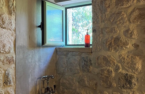 Katakali Apartment | Eternia Suites Maisonet