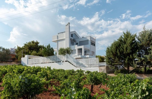 Spata-Artemida House | Evaeri Villa