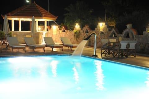 Anissaras Apartment | Evalia Apartments