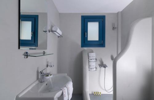 Agios Ioannis House | Evgenia Residences