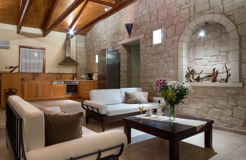 Asteri Villa | Exclusive Crete Villa | Villa Myrrini | 3 Bedroom | Private Pool