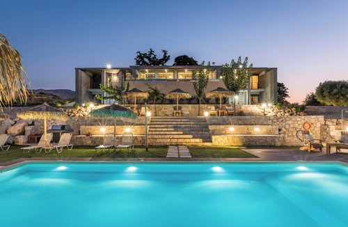 Agia Villa | Executive 9 bedroom villa with a heated pool