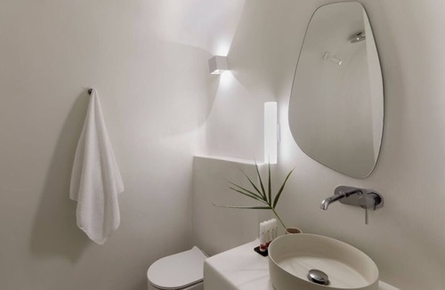 Oia Hotel | Executive One-Bedroom Cave Suite