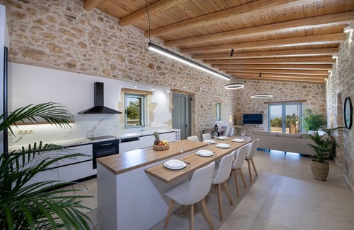 Skouloufia Villa | Fabrica Villa, By Hellocrete