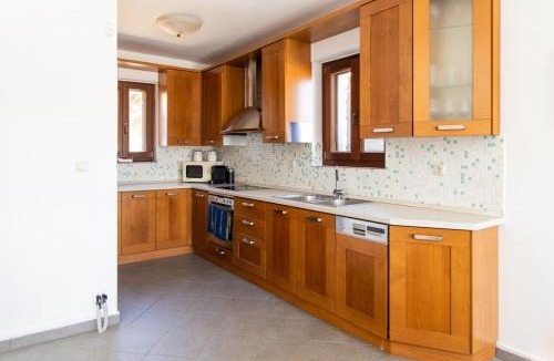 Agios Prokopios Villa | Fabulous Holiday Villa in Naxos Island