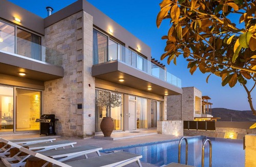 Limeniskos Villa | Falasarna Luxury Villas - "Heated" pools - Holiways Collection
