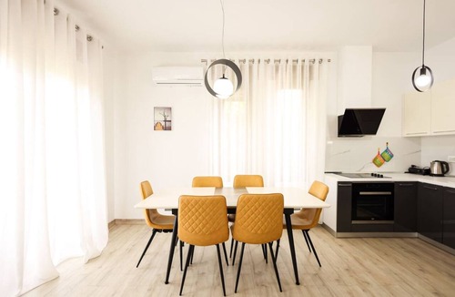 Ishem House | Family Beach Villa w/Garden