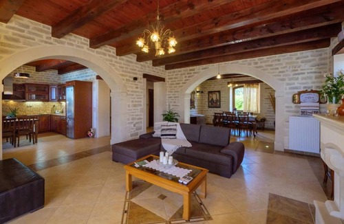 Asteri Apartment | Family-Friendly Villa Erofili with Pool, Childrens Area & BBQ!