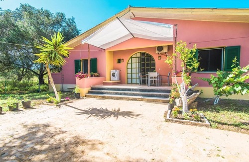 Perivolion Apartment | Family house,! Super close to the beach! Where sea and nature combines!