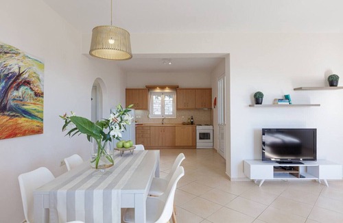 Agia Triada Villa | Family Villa with Private Pool and Ping Pong table
