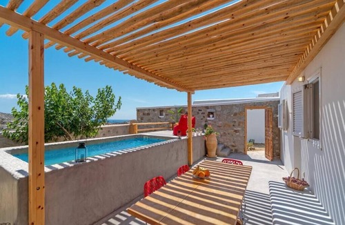 Glastros Apartment | Fantastic villa with private pool for 4 people