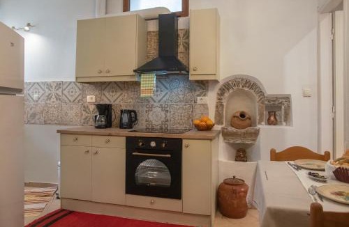 Perivolia House | Feneri Traditional House Apt 1- 20' from Elafonisi beach