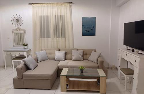 Minoa Pediada Apartment | Filocsenia luxury apartment at tsoutsouras