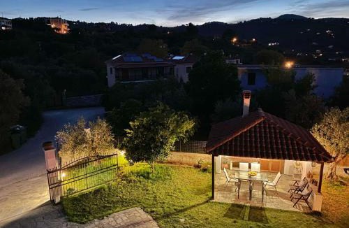 Skopelos Apartment | Folia apartment