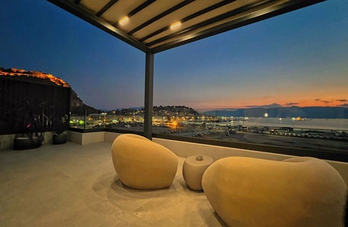 Nafplion City Centre Apartment | FOS Luxury Apartment with View of Nafplio