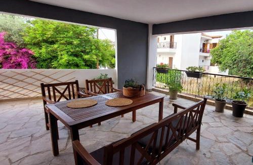 Polichrono Apartment | Fresh