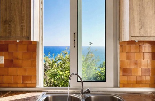 Armenistis House | Ftero Traditional Retreat