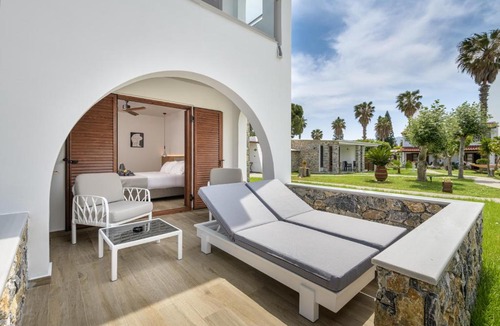 Lambi Hotel | Gaia Garden