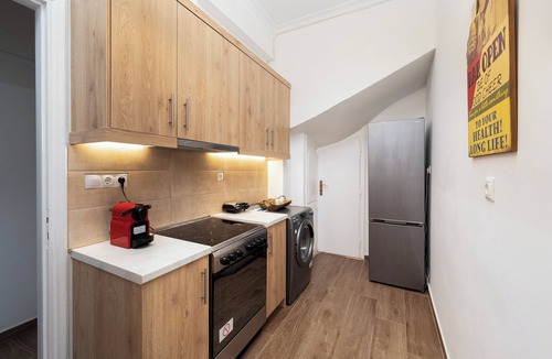 Kerameikos Apartment | Gazi Apartment with Breakfast