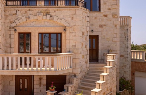 Old Hersonissos Villa | Gelios Villa