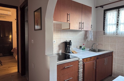 Pyrgos Apartment | Genari Beach Apartments -Family sea view apartment