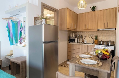 Matala Apartment | Georgia Apartment Matala