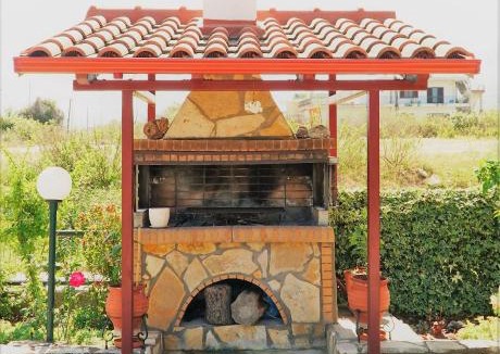 Igoumenitsa Bed & Breakfast | Georgia's Little Village