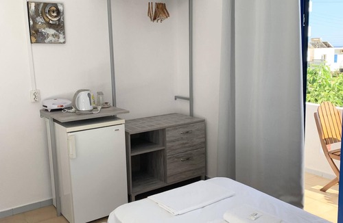 Khora Sfakion Hotel | Giannis Rooms