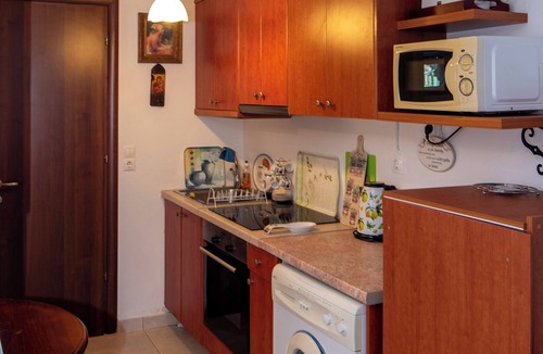 Akrotiri Apartment | Gigi Star Lodgings Tatiana Lux Apartment w Private Pool, Panoramic Mountain View
