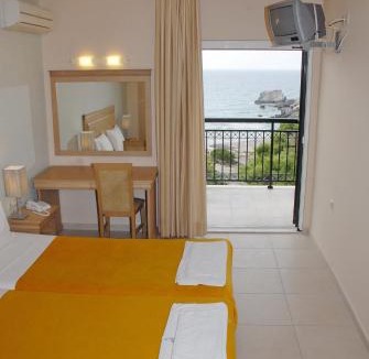 Glyfada Hotel | Glyfada Beach Hotel