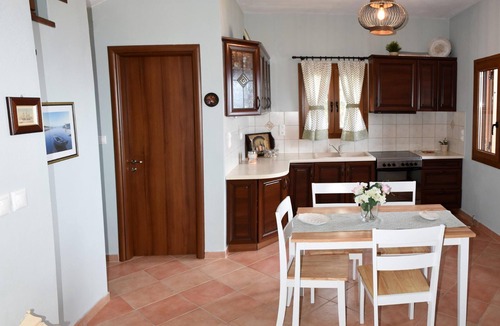 Sourpi Apartment | Goddess Aphrodite Apartment