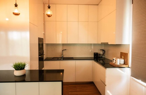 Ishem House | Golden Pines Villa with Garden/Perla Resort