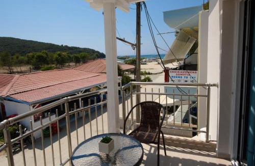Ammoudia Apartment | Golden Sand