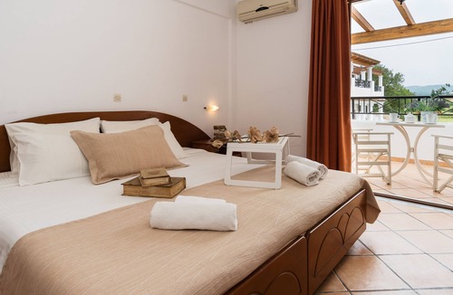 Esperion Hotel | Goudelis Apartments