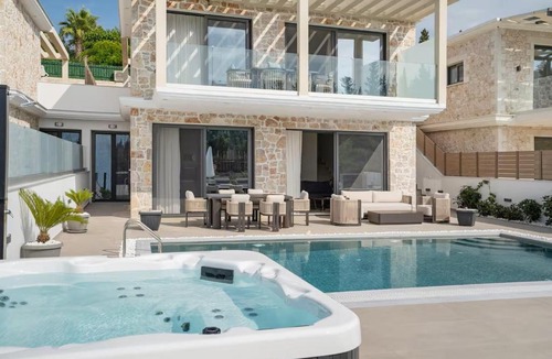 Kavallos Resort | Goudis Luxury Villas Lefkada Sea View & Private Pools
