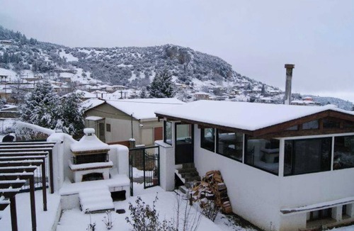 Goura Apartment | Goura Guesthouse Garden Twin Room Lake Doxa