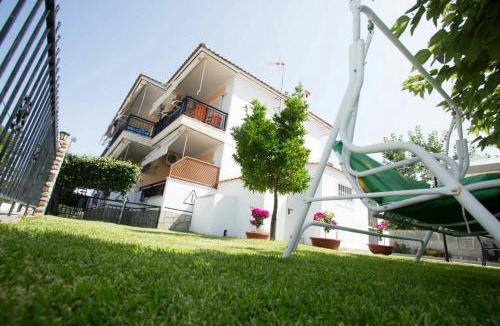 Paradhisos Apartment | Gramatiki House