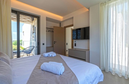 Pigi House | Green villa II, Stylish villa with pool near beaches in Rethymno