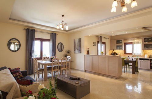 Krasounas Villa | GreenLand Residence, a hidden gem under Cretan sun!